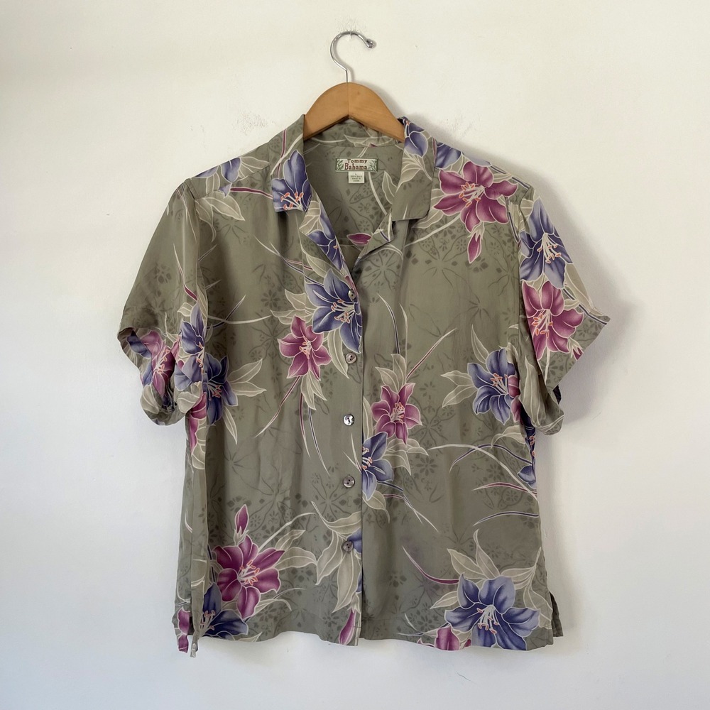 Tommy Bahama Silk Floral Button Up Camp Shirt Large Tropical Resort Hawaiian